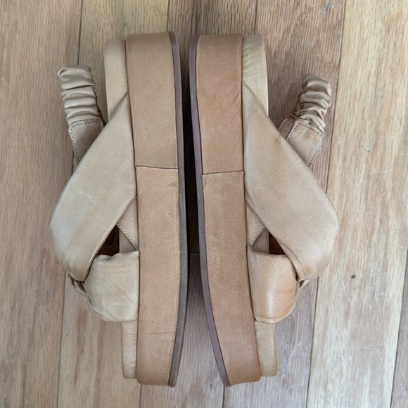 Anthropologie SilentD | Tan Knotted Pance Platform Leather Sandals | Size 40 (9) - Picture 2 of 6